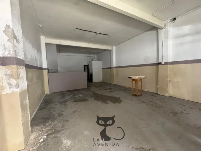 INVERSORES: 635 m2 CONSTRUIDOS EN BENETÚSSER POR 350.000 € — 24
