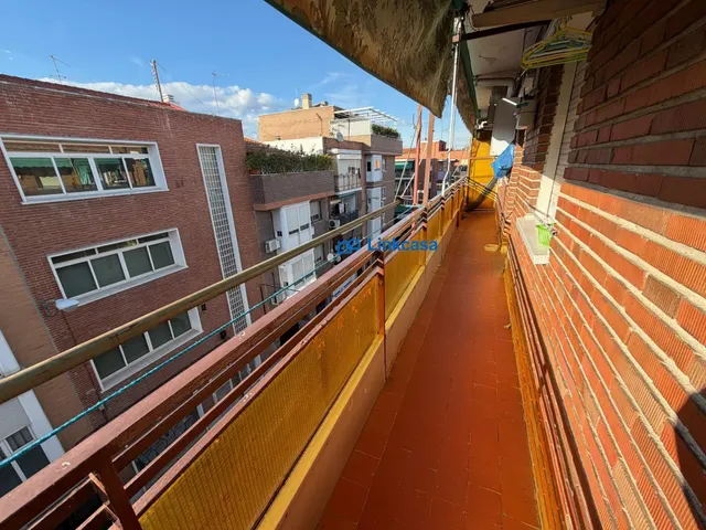 Piso de dos dormitorios con terraza en abrantes — 15