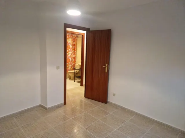 AOC VENDE EXPECTACULAR PISO DE 3 habitaciones, GARAJE Y PISCINA, EN UNA ZONA PRIVILEGIADA DE MÓSTOLES — 24