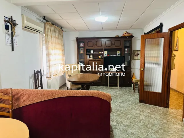 Casa a la venta en La Pobla del Duc (Valencia) — 35