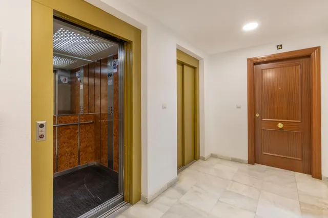 PISO VPO DE CUATRO DORMITORIOS CON GARAJE EN PADRE CLARET — 24