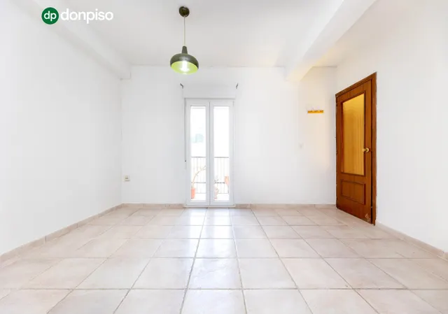 ☀️ Luz, balcón y ubicación: una oportunidad única en Acera de San Ildefonso — 10