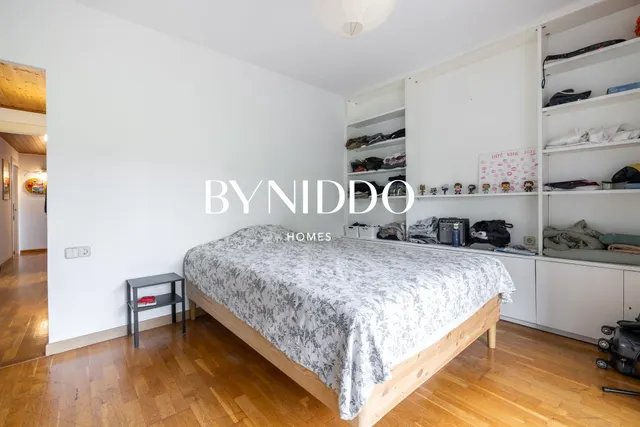 ESPECTACULAR PISO EN RAMBLA RIBATALLADA — 24