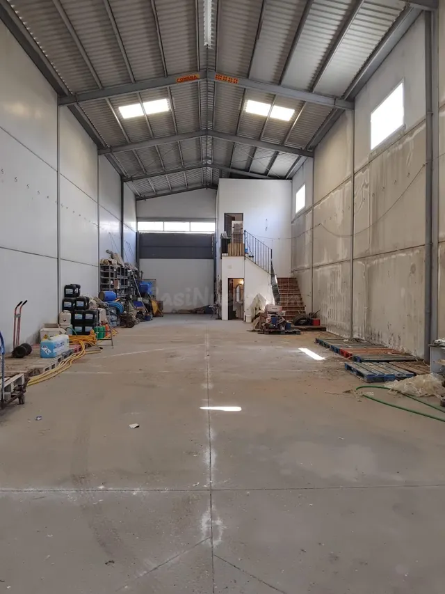 SE VENDE NAVE INDUSTRIAL EN POLIG. EL LIMÓN DE PALOMARES DEL - foto 3