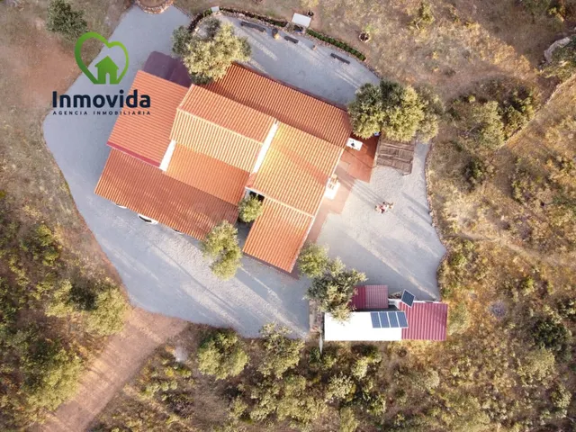 FINCA PARA EXPLOTACIÓN RURAL - foto 3