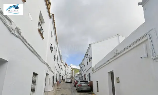 Venta de Casa en Montellano — 2