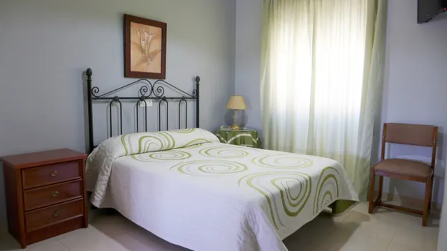 Se vende Hostal-Pensión — 18