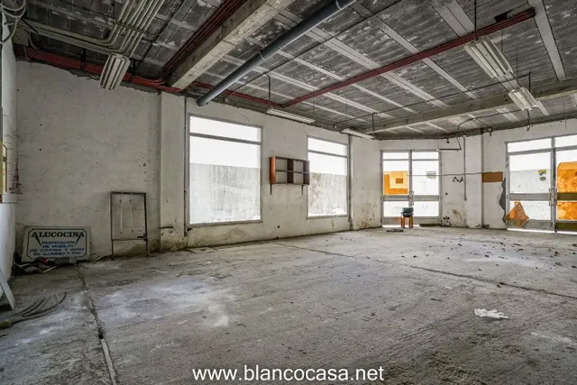 ¡Local en alquiler con EXCELENTE ubicación! - foto 5