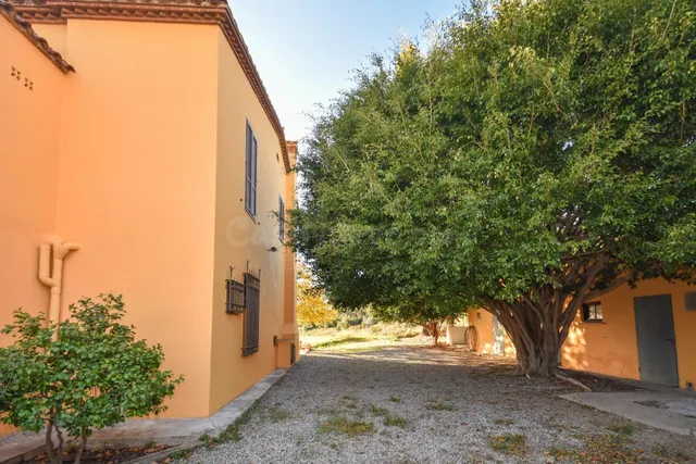 CASA TIPO MASIA CON VISTAS AL MAR - SANT ANDREU DE LLAVANERE - foto 5