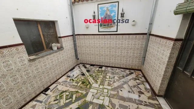 SE VENDE CASA Y PISO — 20