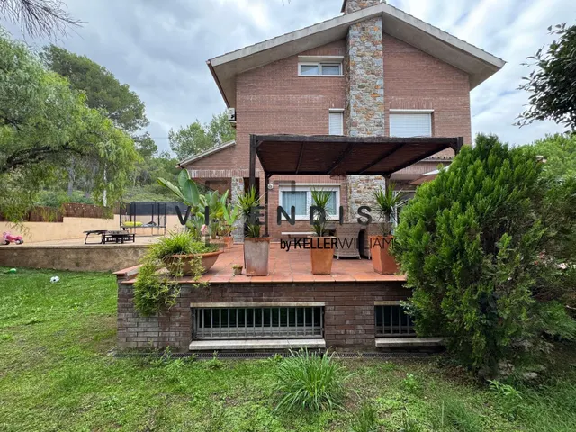 ✨ ¡DEJA DE SOÑAR Y ENCUENTRA TU HOGAR IDEAL EN SANT ANDREU D - foto 2