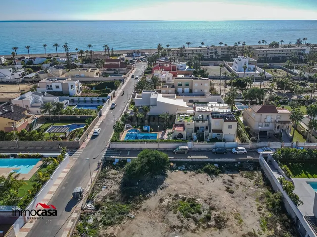 PARCELA URBANA EN ROQUETAS DE MAR