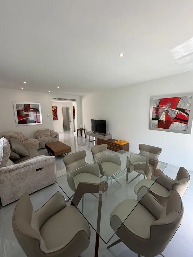 VENTA DE ESPECTACULAR CHALET INDEPENDIENTE DE LUJO HACE ESQUINA — 6