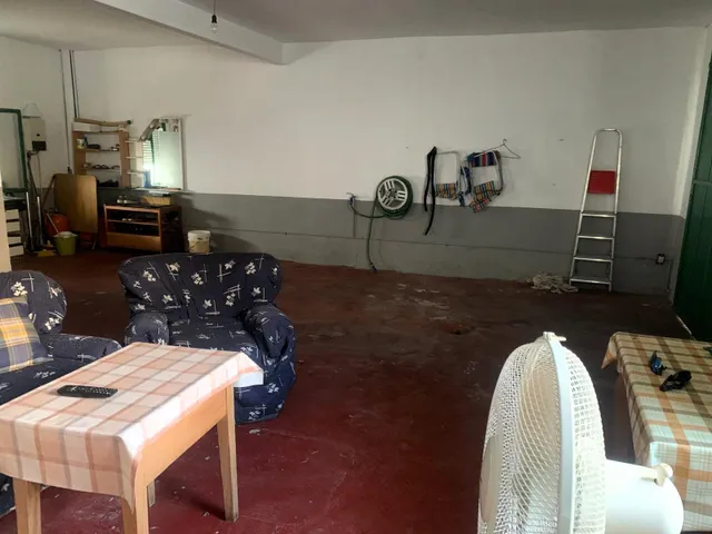 CASA EN VALDEOBISPO — 15