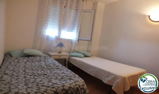 Apartamento soleado con terraza y plaza de aparcamiento en S - foto 5