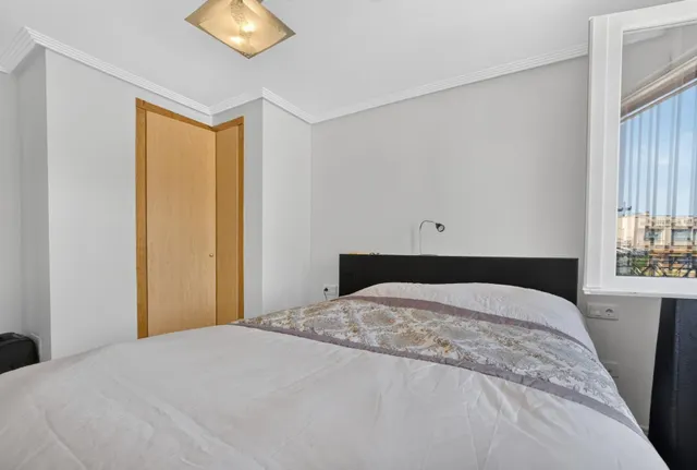 Residencial Zeniamar VIII – Acogedor adosado en esquina con solárium, piscina comunitaria, garaje y trastero — 21