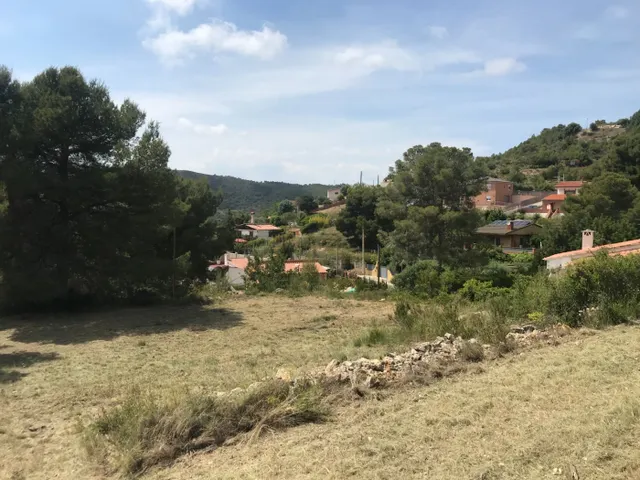 Terreno edificable en Av. Generalitat, Vespellà de Gaià: ¡Dale vida a tus proyectos! — 5