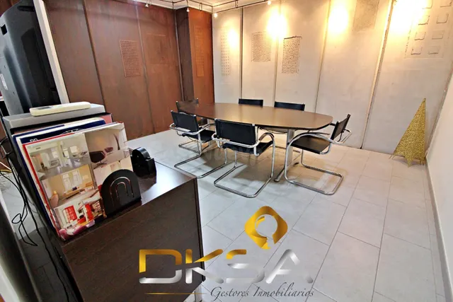 Local comercial en entresuelo en Avenida Francia, Vila-real - foto 5