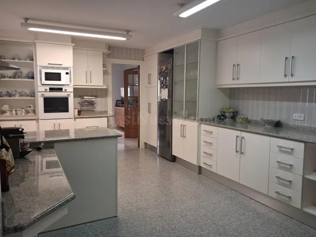 Espectacular vivienda situada en el centro de la ciudad - foto 3