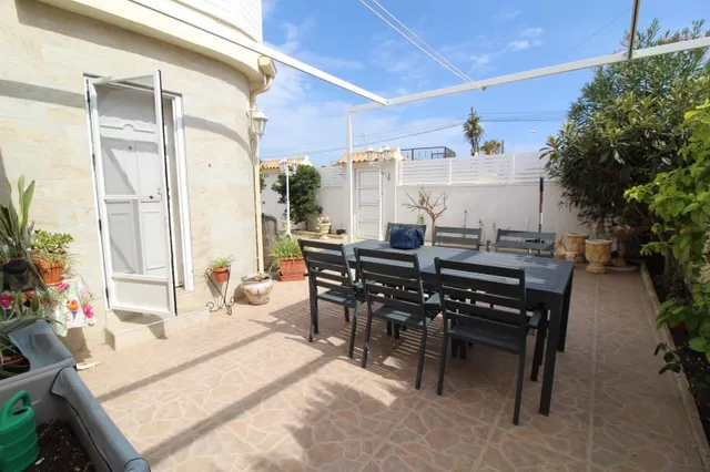 Magnifico chalet con piscina propia, un oasis para sus dias de descanso o si lo desea para vivir todo el año — 31