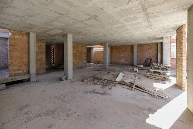 EDIFICIO en Güejar Sierra — 24