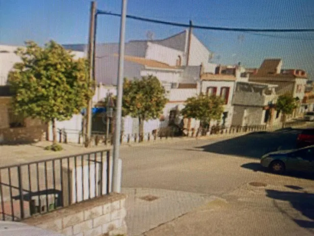 Solar en Ubicación Estratégica — 2