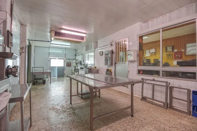 Nave en venta en O´Vilar (Guísamo) — 27