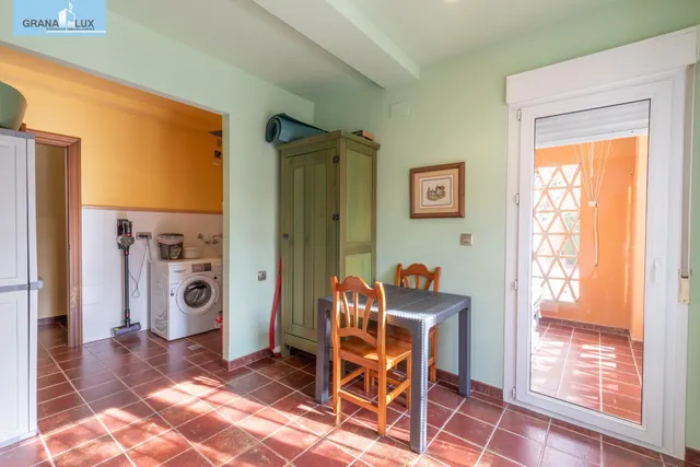 Exclusiva vivienda con piscina en Viñas del Rey — 16