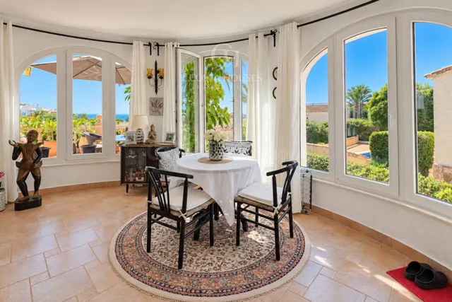 VILLA PALOMA · ESENCIA MEDITERRÁNEA Y VISTAS AL MAR EN JÁVEA — 4