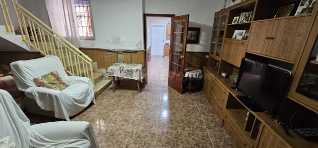 CASA ADOSADA CON PARCELA EN SANTO ANGEL - foto 4