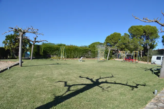 Tu casa junto al Mediterráneo: parcela en urbanización priva - foto 3