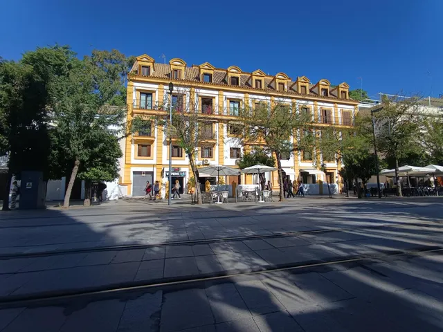 ESPECTACULAR LOCAL COMERCIAL EN CALLE SAN FERNANDO — 3