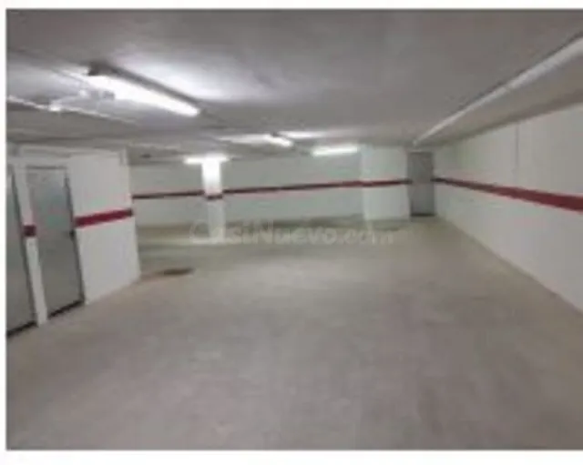 Garaje 10m² en venta - Zona Pueblo
