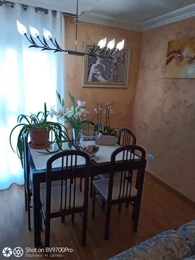 Moncasa vende — 9