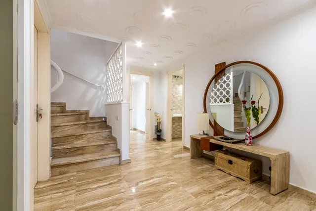 PRECIOSA CASA DE LUXE A LA ZONA DE L'ESGLÉSIA — 3