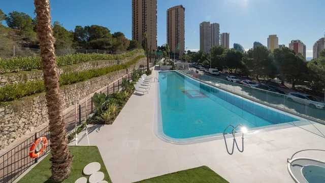 Amplio Apartamento de 3 Dormitorios junto a Las Rejas Golf — 21