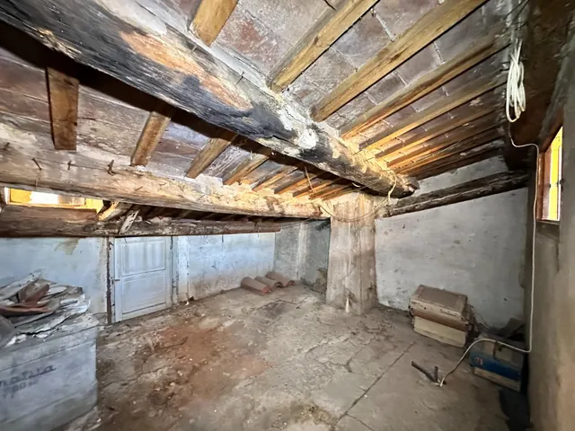 SE VENDE CASA ADOSADA EN BERGA — 39