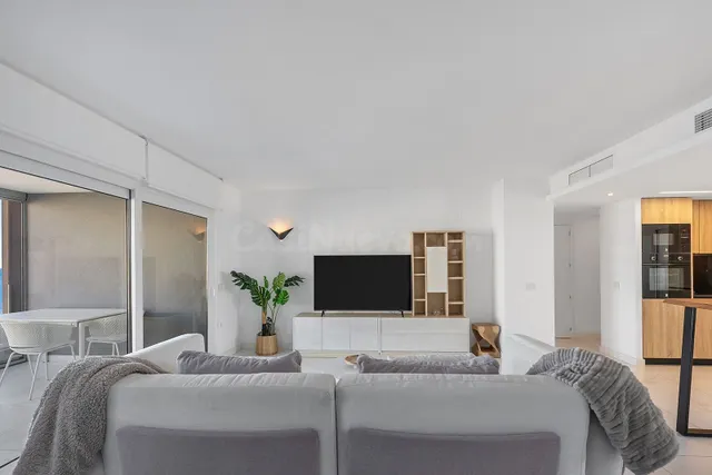 Apartamento 2 habitaciones 122m² en venta - Punta Prima - foto 3