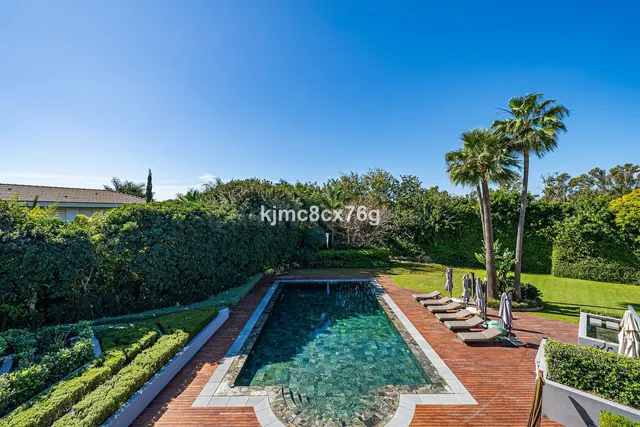 Chalet 10 habitaciones 990m² en venta - Marbella - foto 2