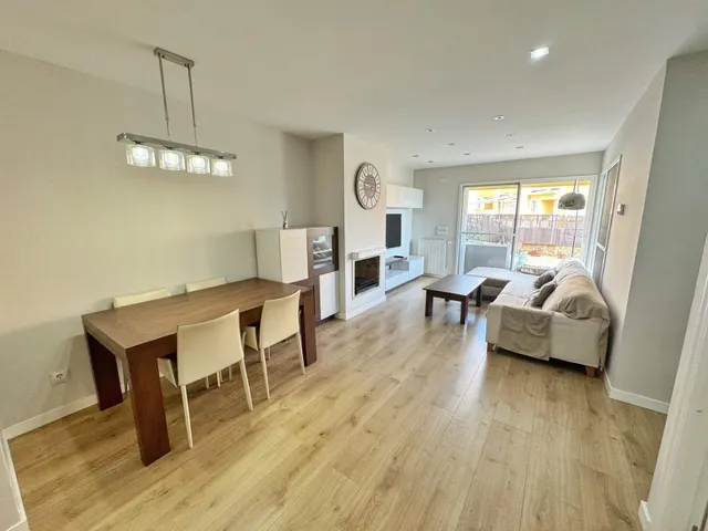 Espectacular bungalow en alenda golf — 9