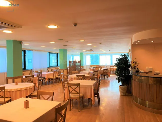 SOLOBAR VENDE O ALQUILA AMPLIO Y ELEGANTE RESTAURANTE EN LEI - foto 3