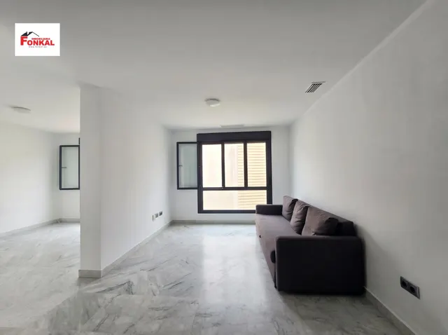 Moderno piso en el centro de jerez — 40