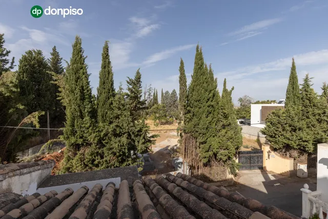 Exclusiva vivienda con piscina en la zona del Serrallo con piscina comunitaria — 38
