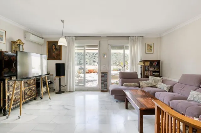 Casa-Chalet en Venta en Granada Granada CARRETERA SIERRA - ACCESO NUEVO ALHAMBRA — 5