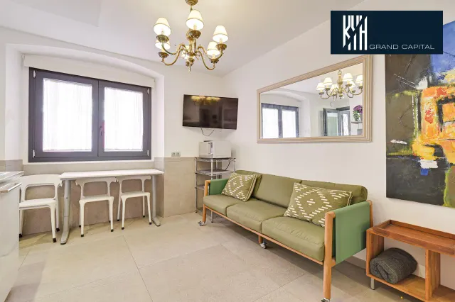 CASA PAREADA EN SANT FELIU DE GUIXOLS — 49