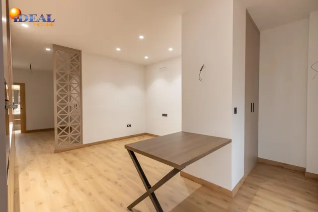 MODERNO ESTUDIO TIPO LOFT EN URBANIZACIÓN VILLA PINEDA - ZONA VILLAREJO — 6