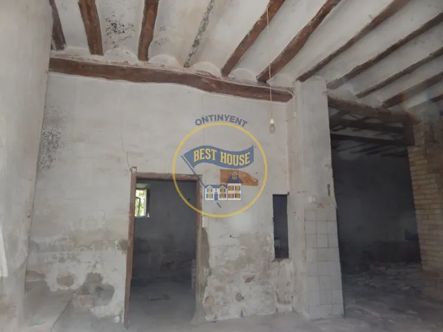 PRECIOSA CASA  A LA VENTA EN EL TÉRMINO DE AGULLENT(VALENCIA) — 49