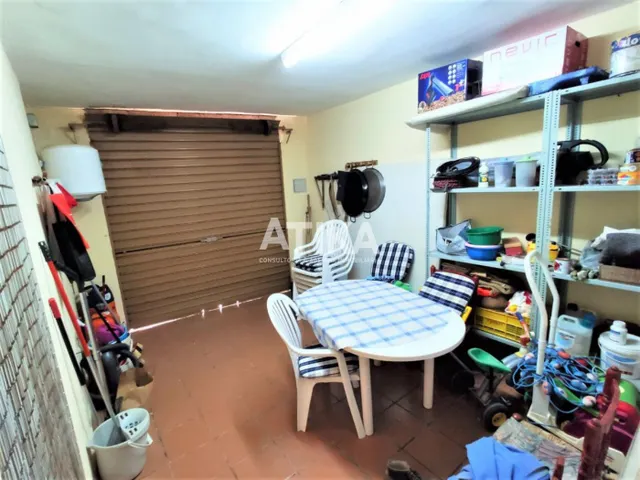 CASA DE CAMPO MUY CERCA DEL CASCO URBANO — 14
