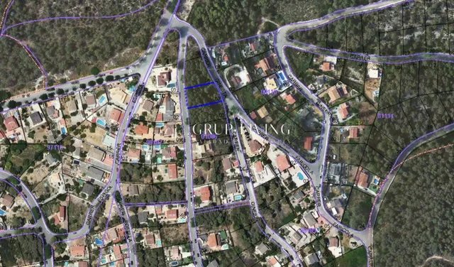PARCELA EN CAN PERE LA PLANA — 10