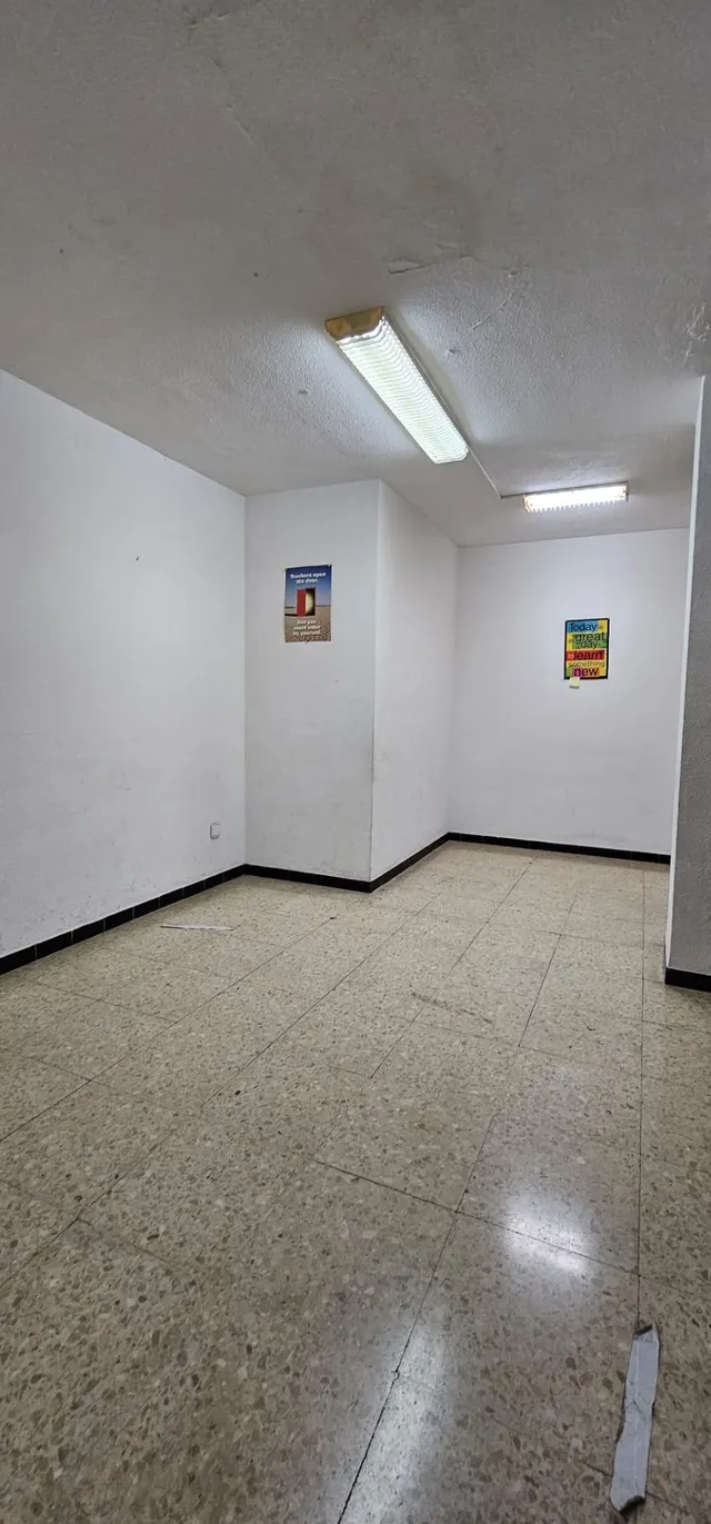 ¡Oportunidad única! Estupendo local en entreplanta en pleno centro de Elche — 18